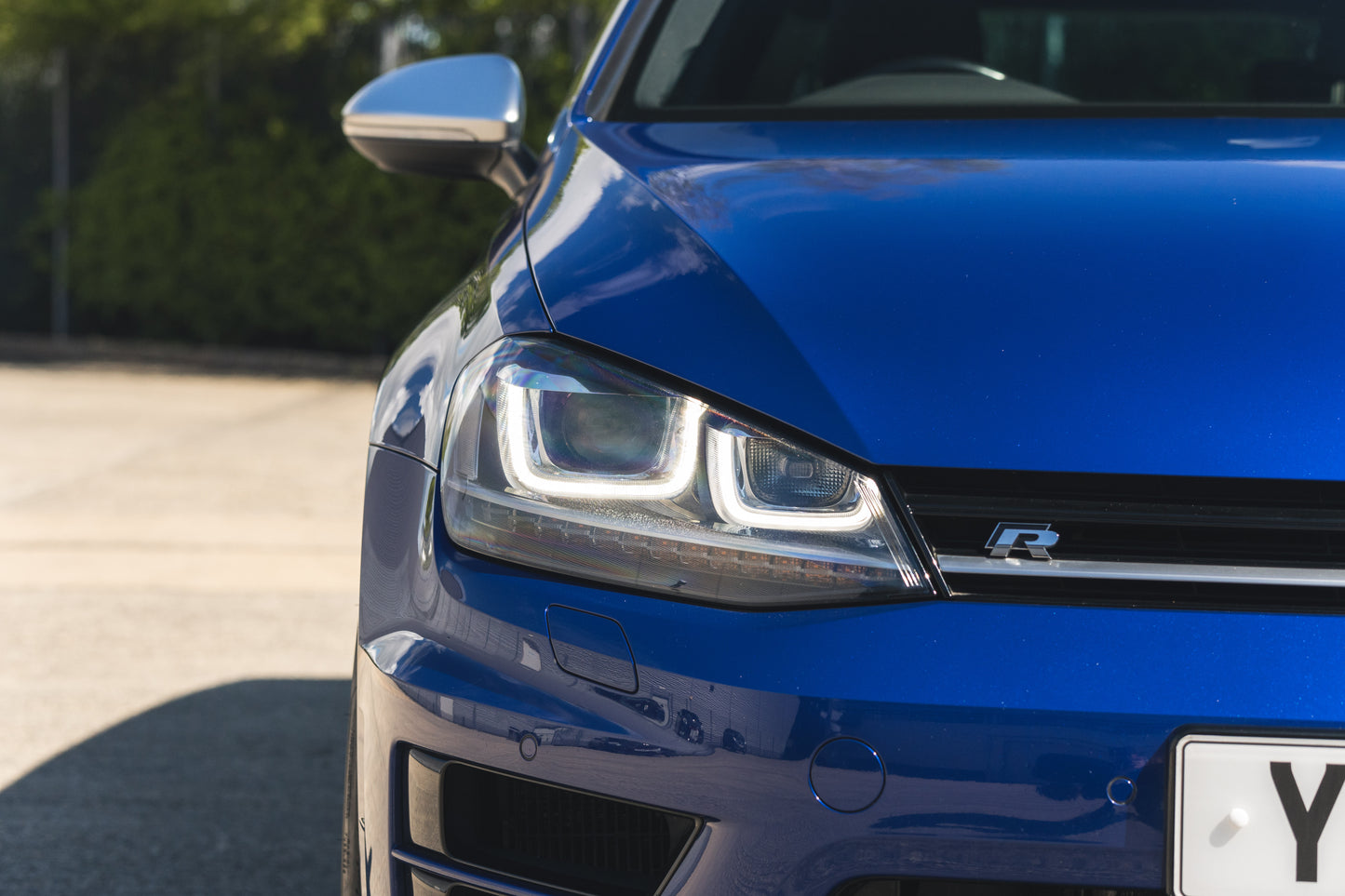 2015 Volkswagen Golf (MK7) R - Manual £12,995